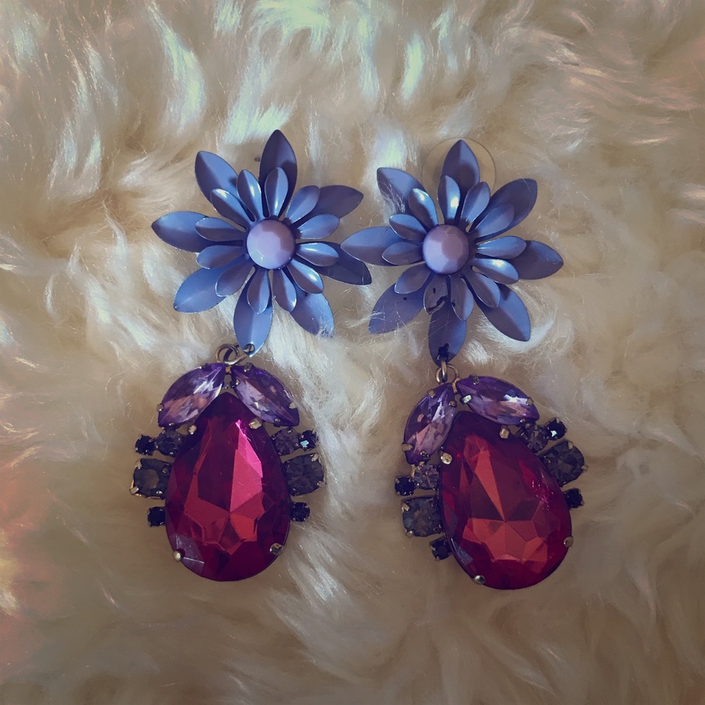 BIG SALE - Moving Overseas